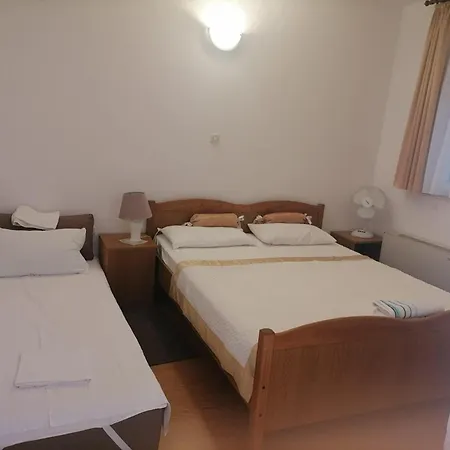 Libertas Rogoznica (Sibenik-Knin)